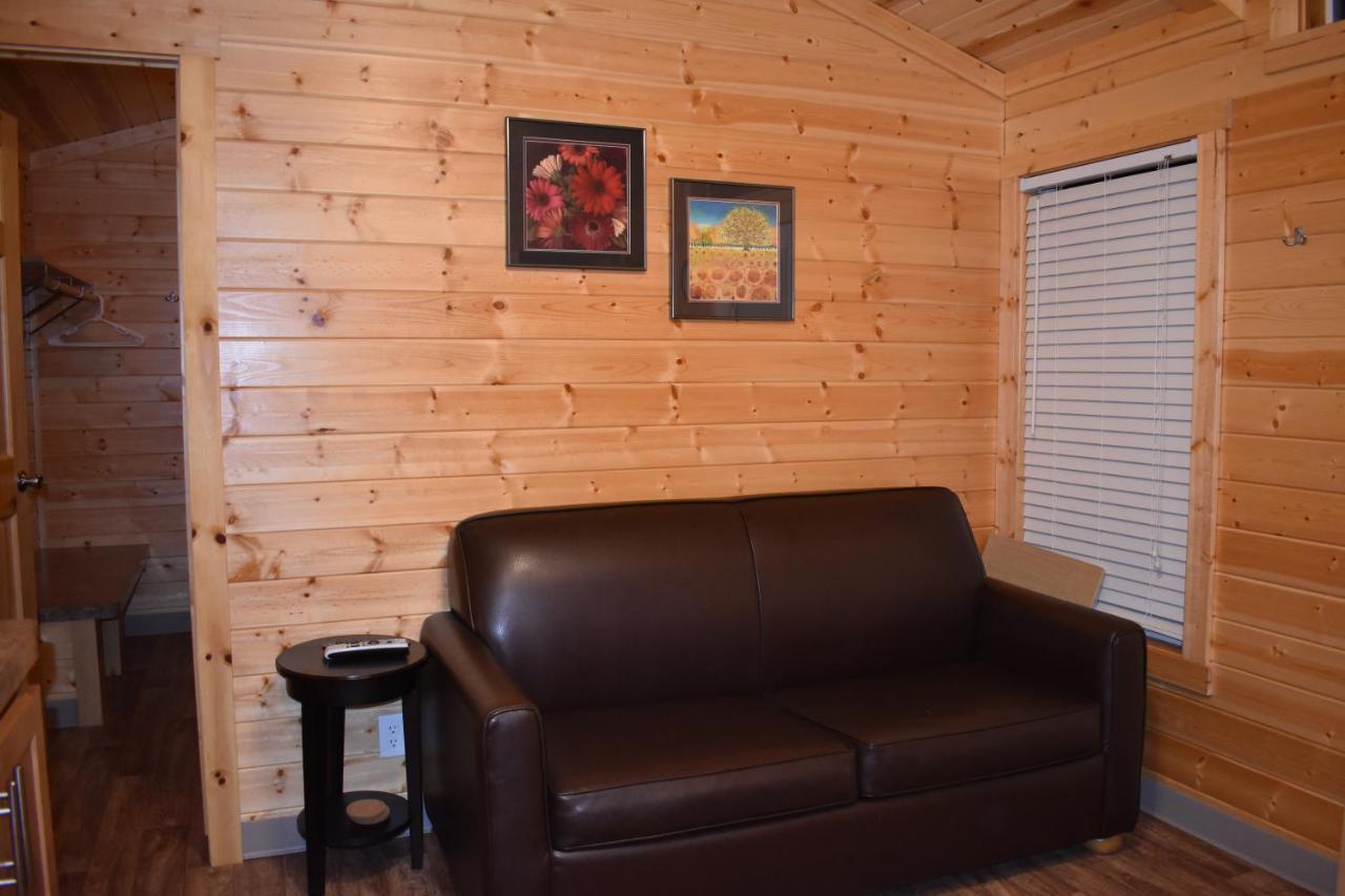 Tall Chief Camping Resort Cottage 1 Pleasant Hill Kültér fotó